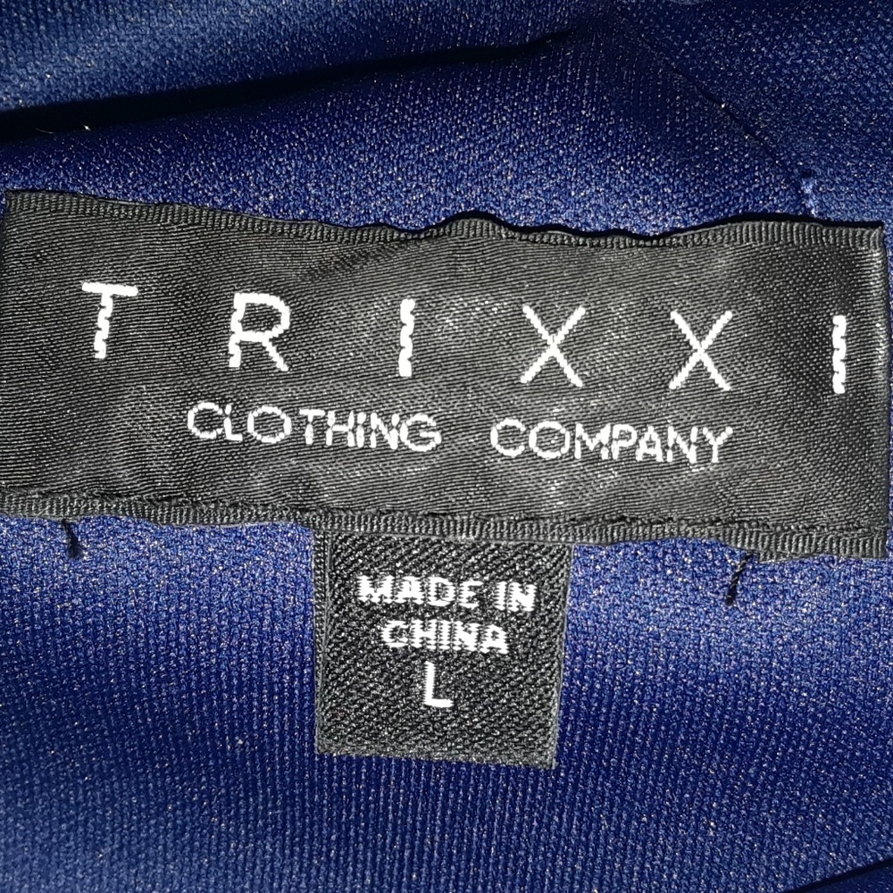 TRIXXI DRESS - Picture 3 of 7